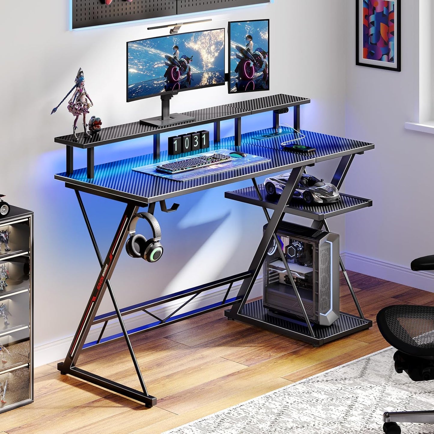 Bureau Gaming Seven Warrior – Grand Bureau 160 cm avec Éclairage LED RGB, Multiprise Intégrée, Support Casque & Gobelet – Plateau Carbone Style Moderne