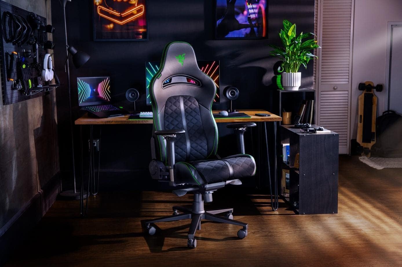 Razer Iskur – Chaise Gaming Premium avec Soutien Lombaire Intégré, Rembourrage en Mousse Haute Densité, Finition Cuir Synthétique Multicouche