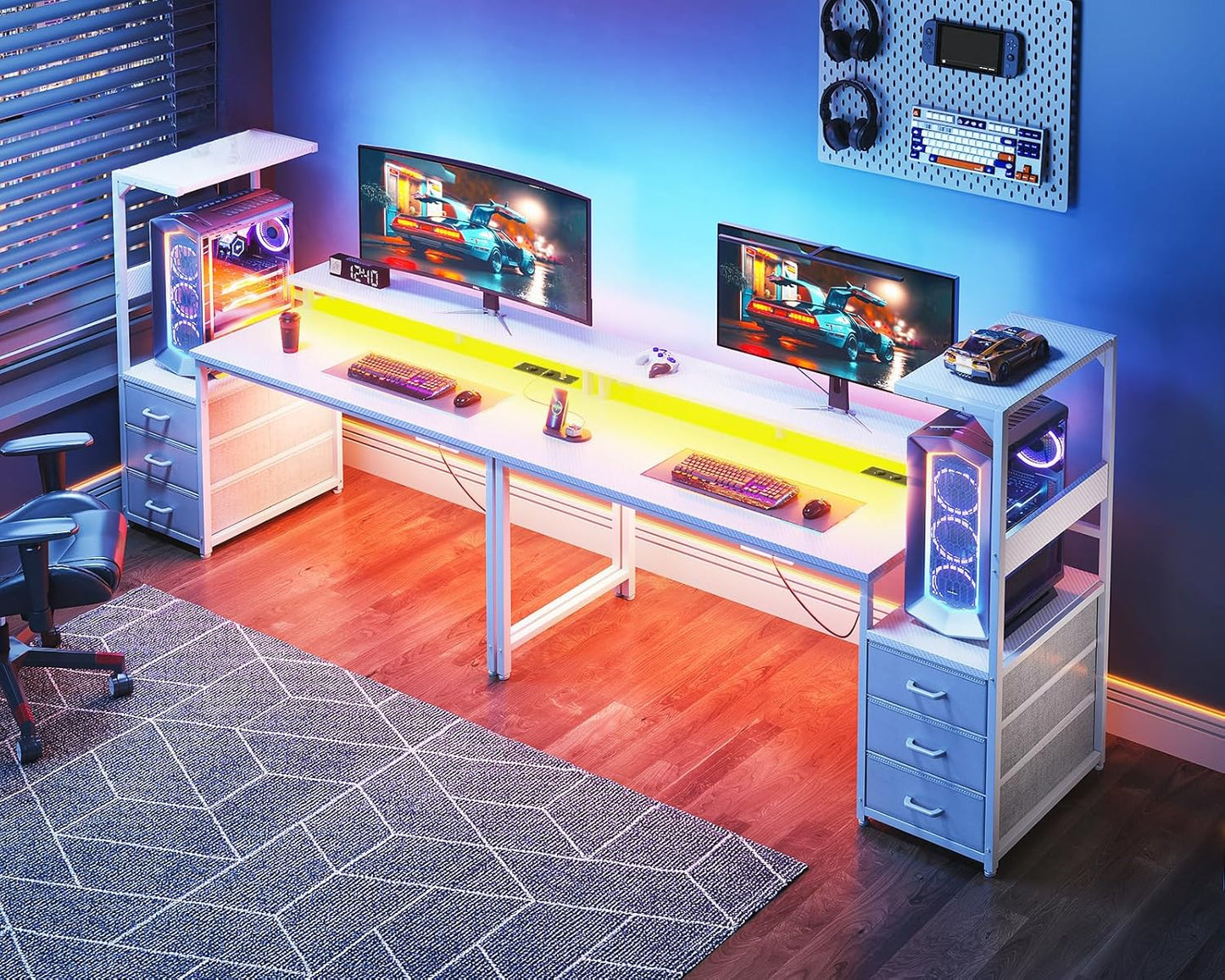 Bureau Gaming Coleshome Électrique – Éclairage LED RGB, Réversible avec Rangement et Support Écran – 140 cm – Style Moderne